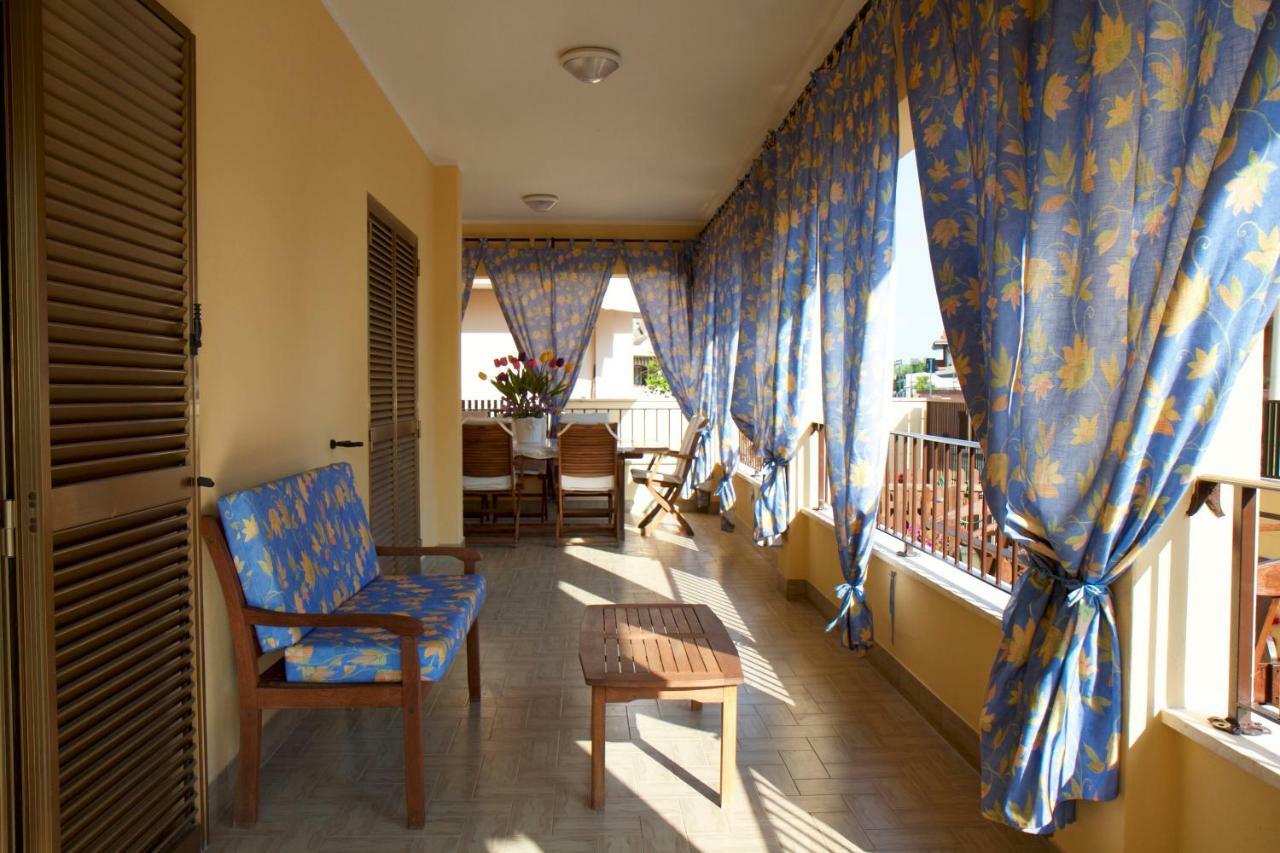 Ferienwohnung Domus Palombi Ladispoli Exterior foto